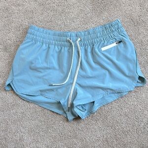 Vuori Clementine short, size medium